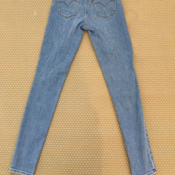 Levi’s pants - Picture 5 of 5